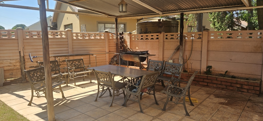 4 Bedroom Property for Sale in Carters Glen Northern Cape